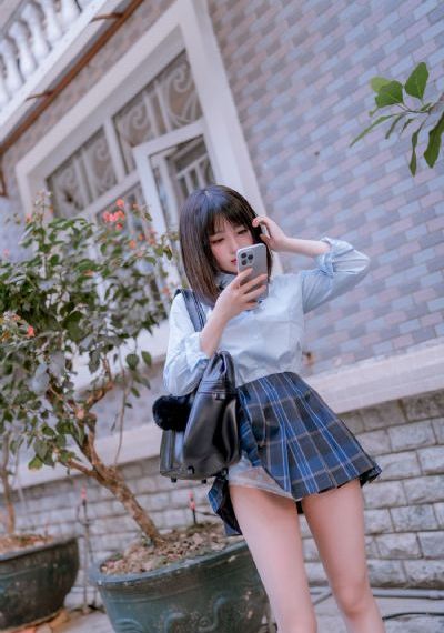 日韩短裙_高清免费播放