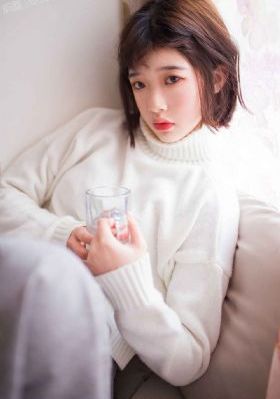 日韩学生装性感美女_BD日本电影免费