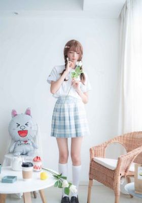 欧美眉毛画法素描_BD韩语在线播放